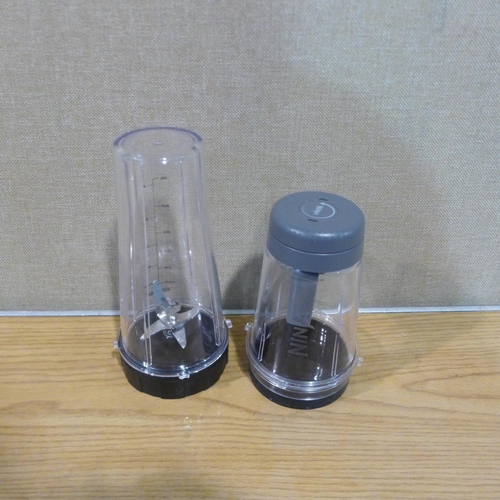 6292 - Ninja Foodi Blender, KitchenAid Food Processor (Both Damaged) - This lot requires UK adapters      (... 