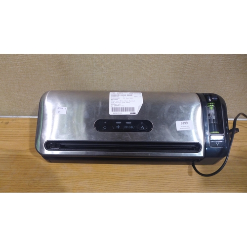 6299 - Foodsaver Vacuum Sealer - This lot requires a UK adapter  (343-52) *This lot is subject to Vat