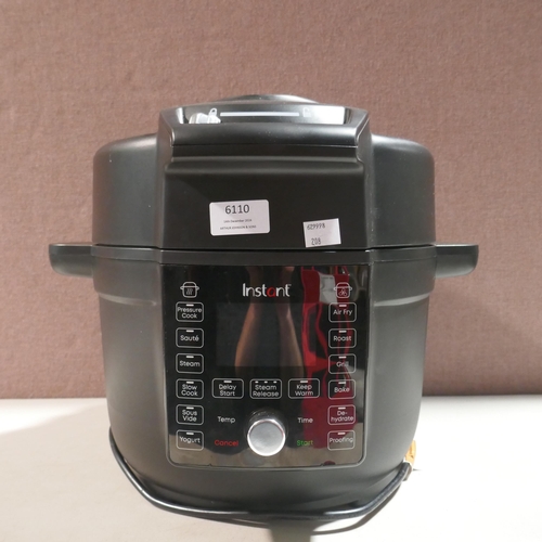 6110 - Instant Pot One Lid 6.2L Pressure Cooker, Original RRP £159.99 + Vat (348-208) *This lot is subject ... 