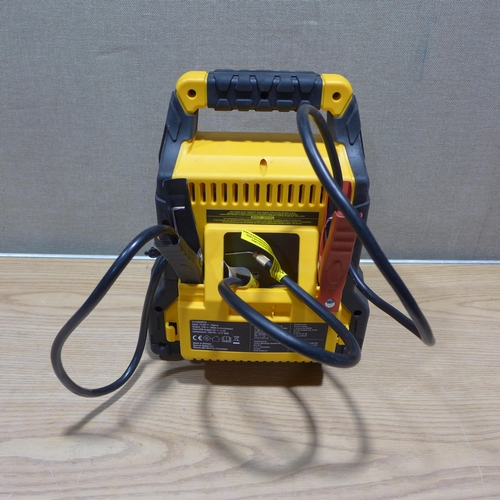 6180 - Cat Jump Starter 1200 Amp - This lot requires a UK adapter (343-96) *This lot is subject to Vat