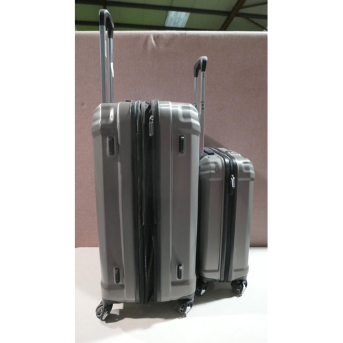 6157 - Samsonite 2 Piece Silver Suitcases (343-195) *This lot is subject to Vat