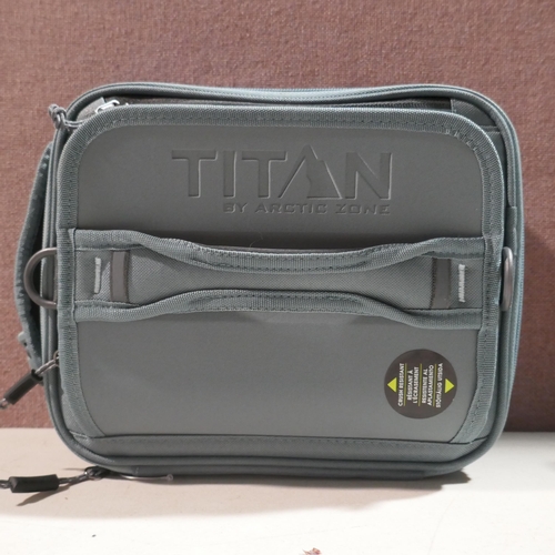 6119 - 2 x Titan Expand Lunchboxes and Two Flasks(348-30,31) *This lot is subject to Vat