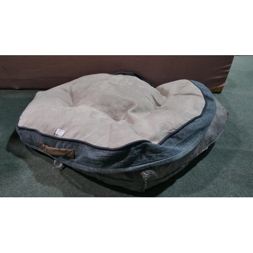 6129 - Godog Jumbo Dog Toy and a Kirkland Signature Hexagon Napper Pet Bed (348-147,154) *This lot is subje... 