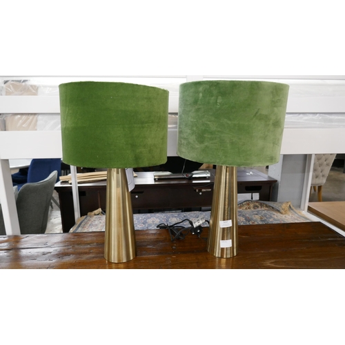 3237 - A pair of brass table lamps with green flocked shades