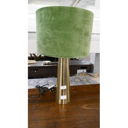 3237 - A pair of brass table lamps with green flocked shades