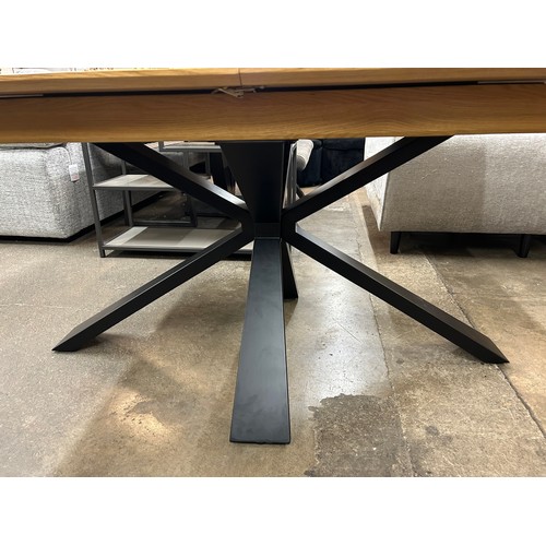 3254 - A Hanoi extending dining table