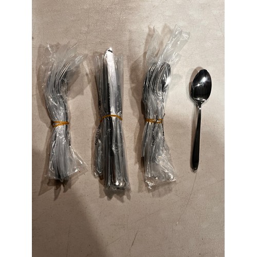 6112 - Viners Henley Cutlery (348-209) *This lot is subject to Vat