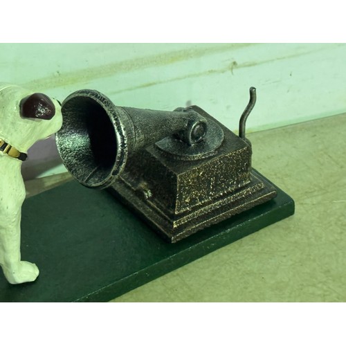 5157 - A cast metal HMV dog and gramophone ornament* This lot is subject to VAT