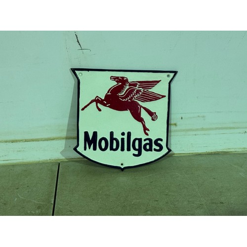 5194 - A metal Mobilgas plaque* This lot is subject to VAT