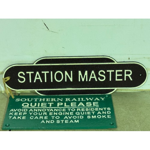 5198 - Two cast metal plaques including 