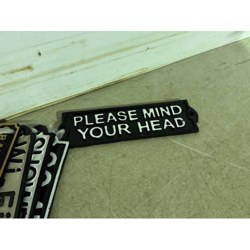 5200 - 5 Mini cast metal plaques including Please mind your head, Wi-Fi, Shower, Go Away and Grandad's work... 