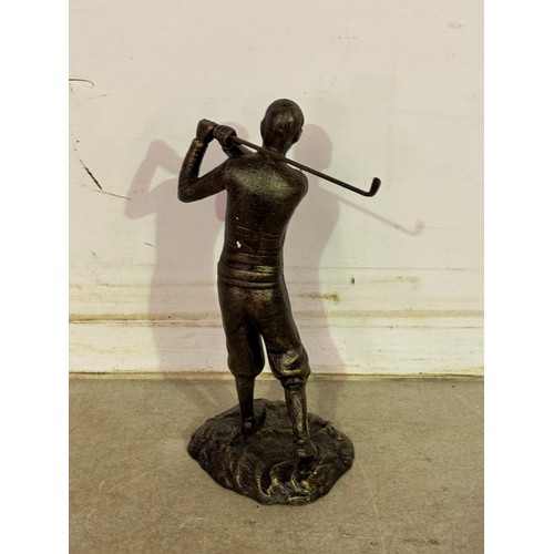 5122 - A Bronze finished cast metal golfer figurine* This lot is subject to VAT