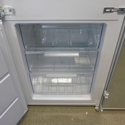 4019 - AEG Integrated 70/30 Fridge Freezer (Frost Free), Original RRP £832.5 + Vat (477-116) *This lot is s... 