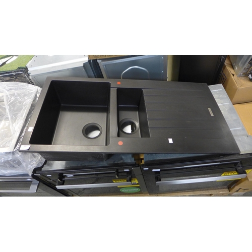 4061 - Quartz Sink 1.5 with drainer, Original RRP £350 + Vat *This lot is subject to Vat