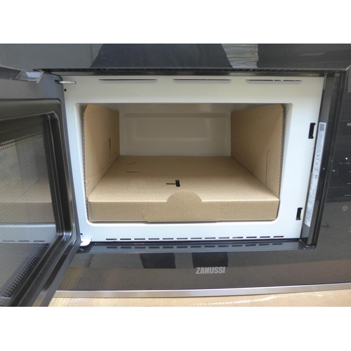 4117 - Zanusssi Microwave Oven (Crack to corner) *This lot is subject to VAT