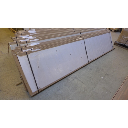 4121 - Worktop 3000x600mm Crystal White, Original RRP £651.67 + Vat  *This lot is subject to Vat