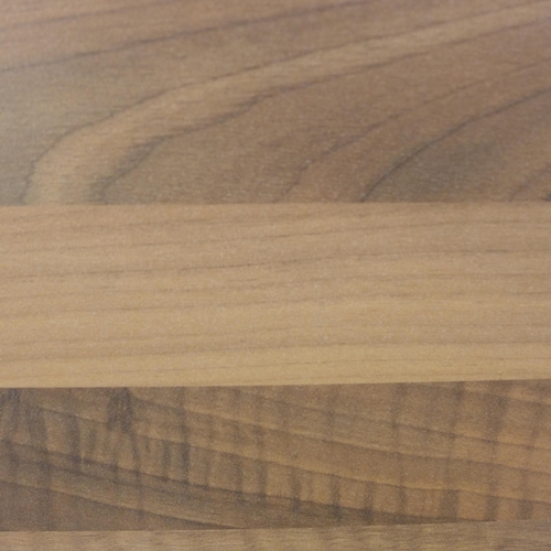 4135 - Worktop 3050x600mm Walnut Effect Worktop, Original RRP £260 + Vat  *This lot is subject to Vat