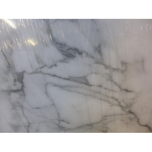 4138 - Worktop 3550x652mm  Calacatta Cloud Gloss effect, Original RRP £715 + Vat *This lot is subject to Va... 