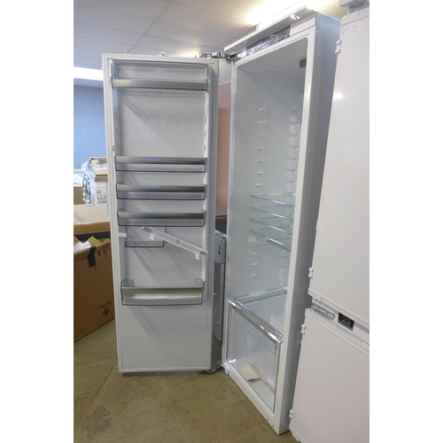 4154 - AEG Integrated Tower Freezer (Frost Free), Original RRP £849.17 + Vat  *This lot is subject to Vat