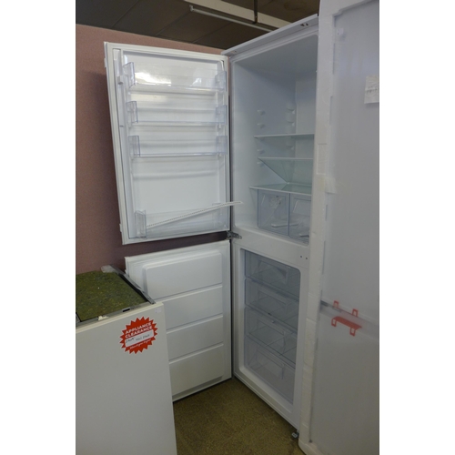 4176 - Zanussi Fridge Freezer, Original RRP £500 + Vat *This lot is subject to Vat