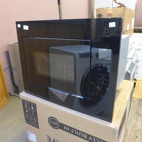 4185 - Electrolux Microwave Oven  *This lot is subject to VAT