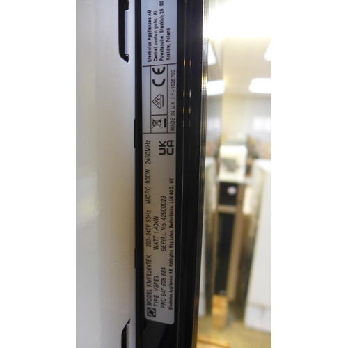 4185 - Electrolux Microwave Oven  *This lot is subject to VAT