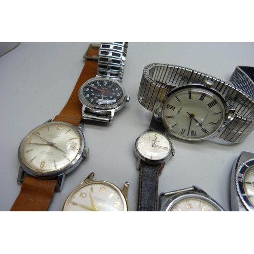 7079 - Lady's and gentleman's mechanical wristwatches