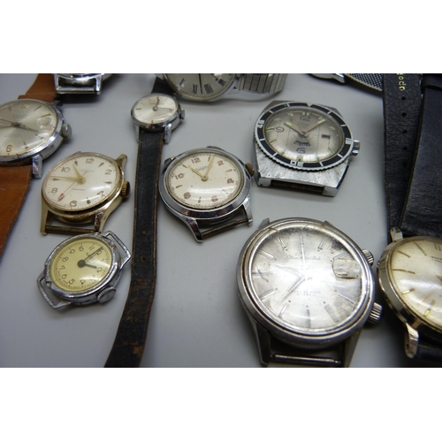 7079 - Lady's and gentleman's mechanical wristwatches