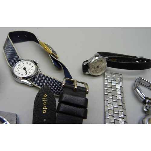 7079 - Lady's and gentleman's mechanical wristwatches