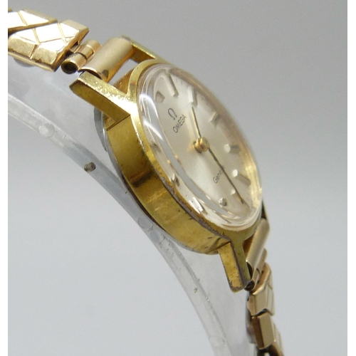 7086 - A lady's Omega wristwatch