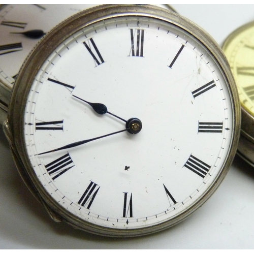 7100 - Two silver pocket watches, a/f, and two silver fob watches