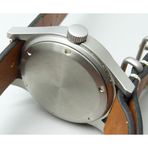 7101 - A military style wristwatch with automatic movement, no lettering on case, movement or dial