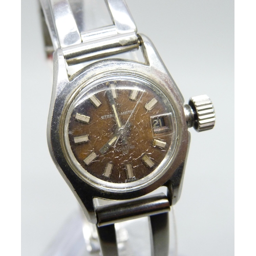 7106 - A lady's stainless steel Eterna-Matic KonTiki 20 wristwatch