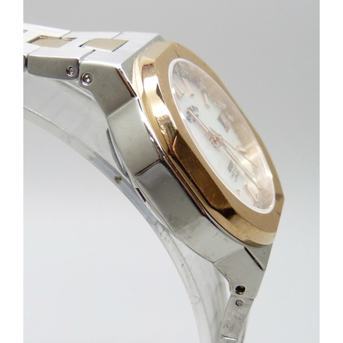 7122 - A Rotary wristwatch (347/22)  * This lot is subject to VAT