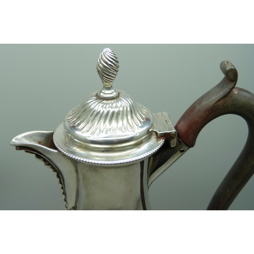 7132 - A Victorian silver chocolate pot, London 1885, Bradbury & Sons, 412g