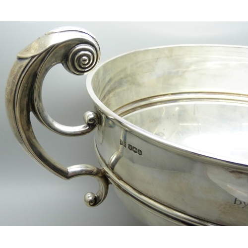 7134 - A large silver two handled bowl, with Thos. Forman & Sons related inscription dated 1920, Sheffield ... 