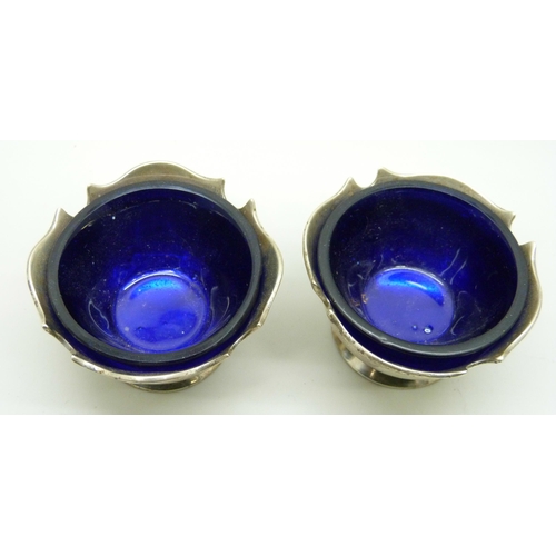 7163 - A pair of silver Charles Horner Art Nouveau salts with original liners, Birmingham 1906, one set of ... 