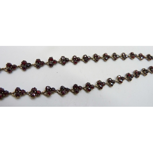 7178 - A Bohemian garnet necklet, 40cm