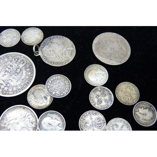 7225 - Coins; British pre 1920 silver coins, 94g