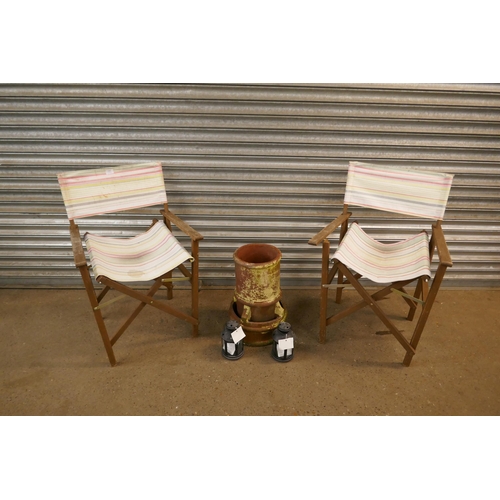 5363 - A chimney pot, 2 folding garden chairs and 2 garden lanterns