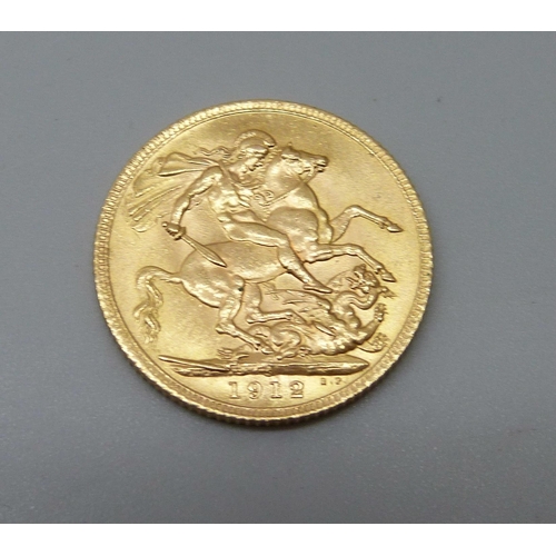 7232 - A George V 1912 gold full sovereign