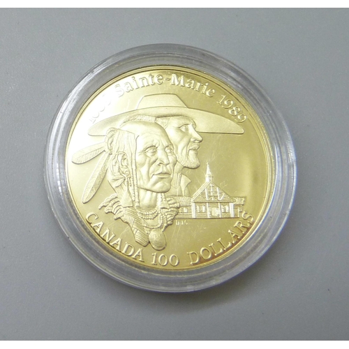 7233 - A Royal Canadian Mint 1989 $100 Gold Proof Coin (13.338g)