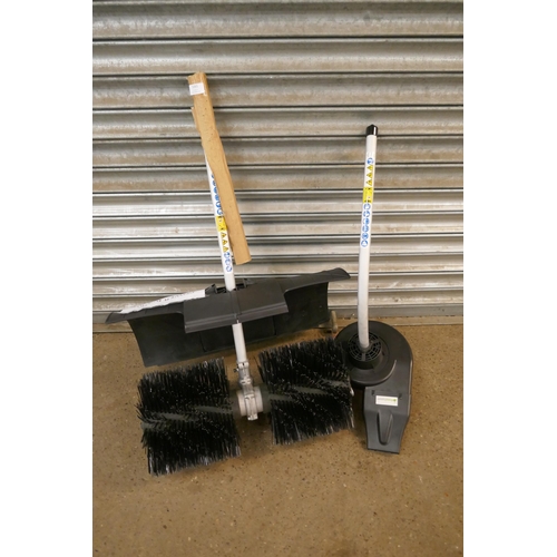 5365 - 4 sets of Power Brush attachments for leaves and snow and 4 Grass Hopper leaf blower attachments