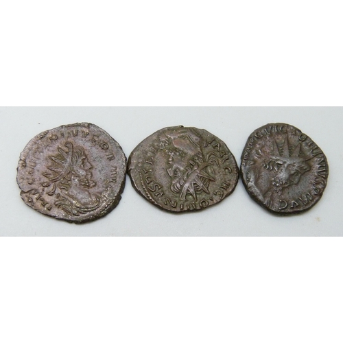 7250 - Three bronze Victorinus Roman coins, 268-271 AD