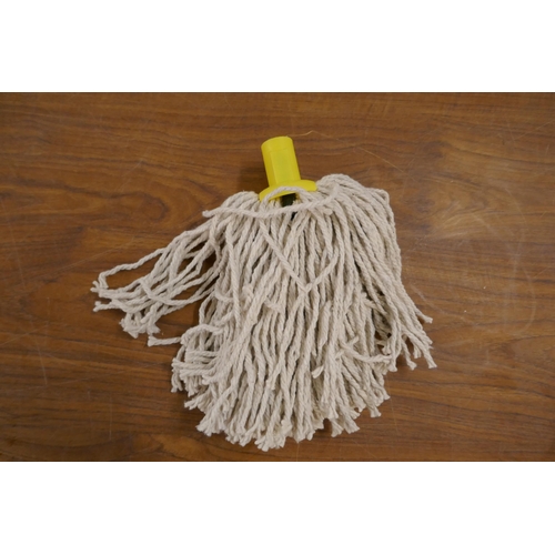 5430 - A large quantity of mop heads