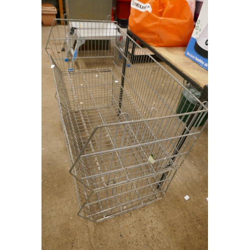 5441 - 2 large metal storage/display cages