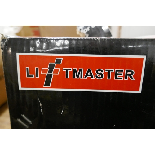 5499 - A Lift Master TT646 garage hydraulic service jack* This lot is subject to VAT