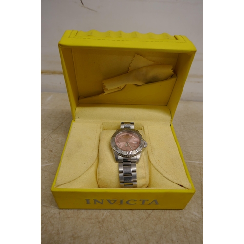 5206 - An Invicta lady's watch, boxed