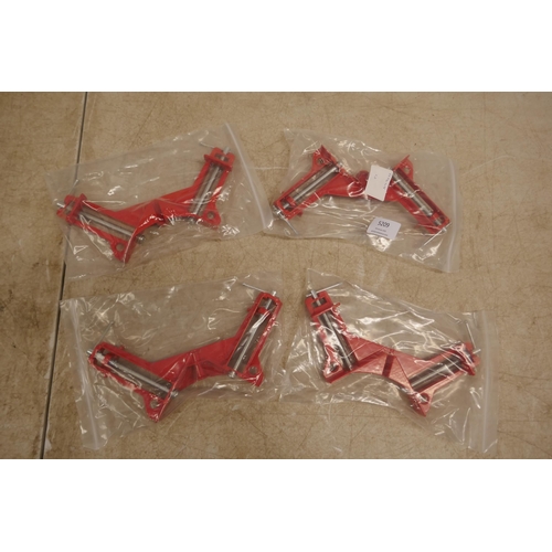 5210 - 4 carpenters corner clamps