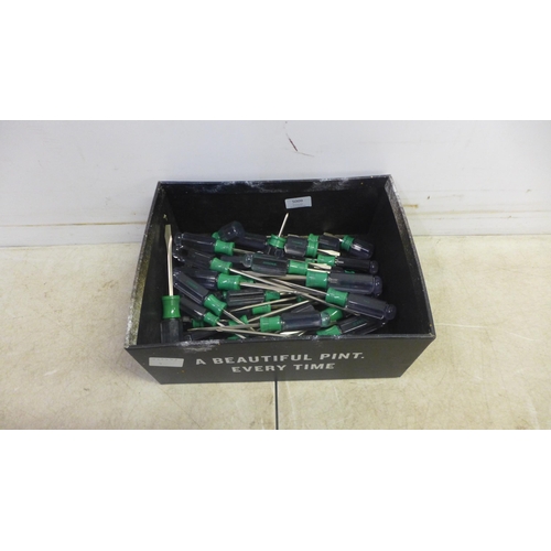 5009 - 40 assorted Denali screwdrivers